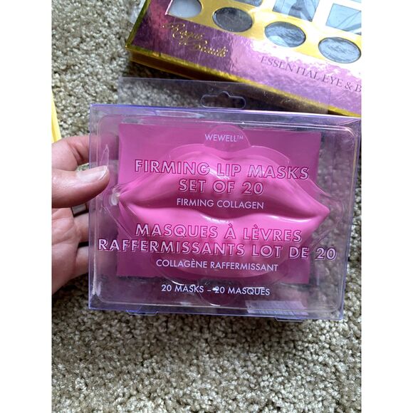 Beauty Bundle NWT LOT of 4! Risque Beauty, The Creme Shop, Burt's Bees, Wewell - Picture 4 of 5